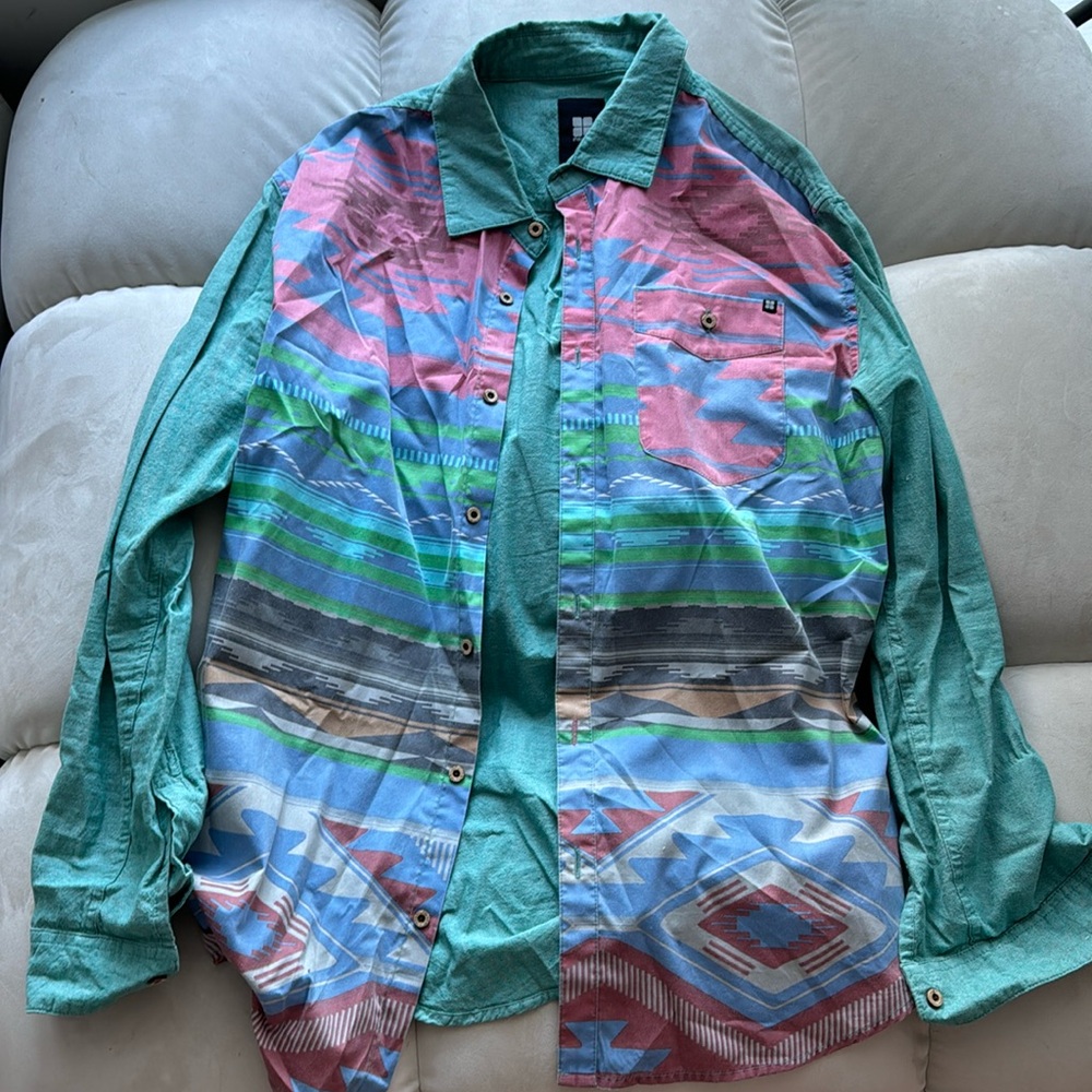 Insight men's button up shirt size Large